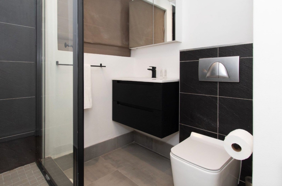 To Let 2 Bedroom Property for Rent in De Waterkant Western Cape